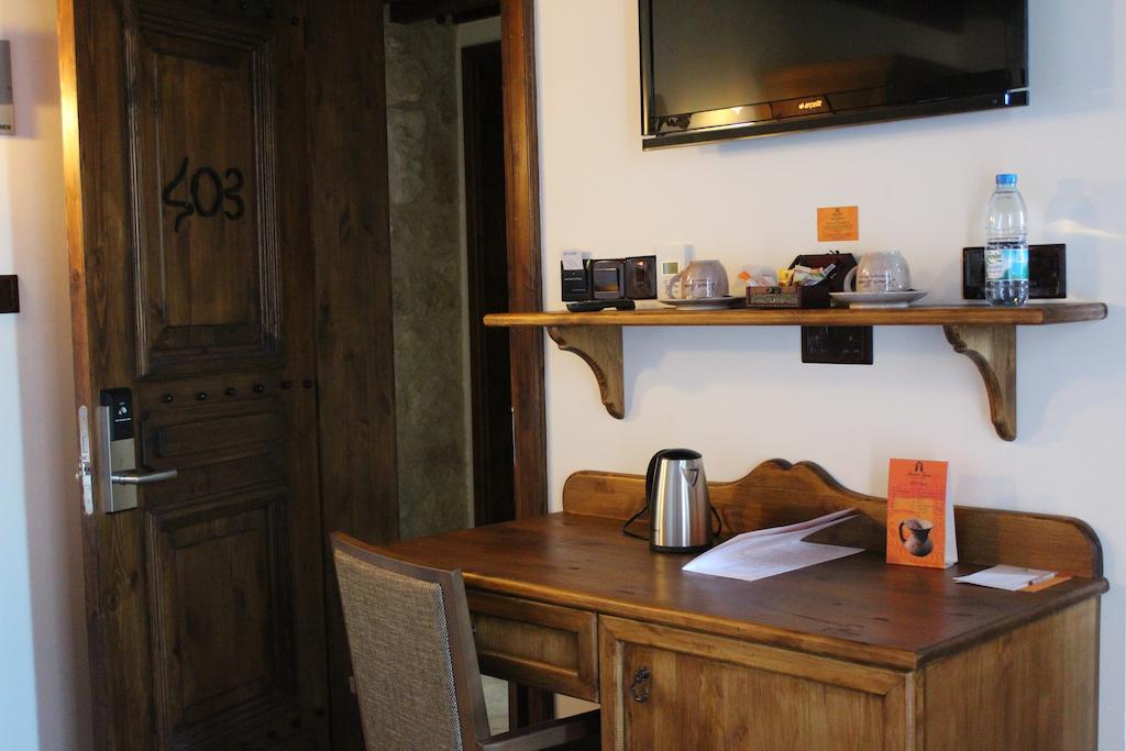 Kemerli Konak Boutique Hotel Kyrenia  Room photo